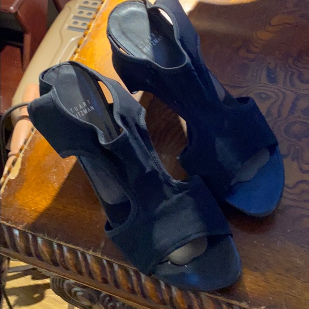 Stuart Weitzman - Picture 2 of 5